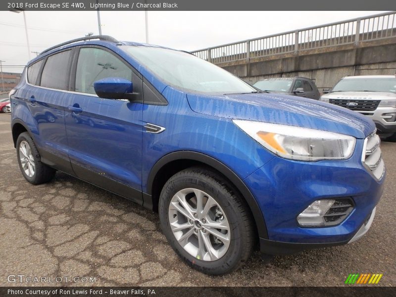 Lightning Blue / Charcoal Black 2018 Ford Escape SE 4WD