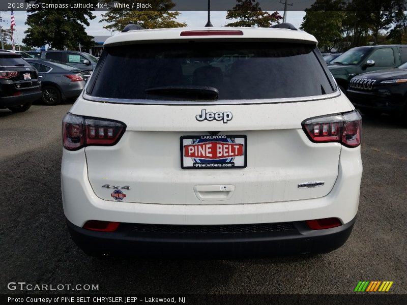 White / Black 2018 Jeep Compass Latitude 4x4