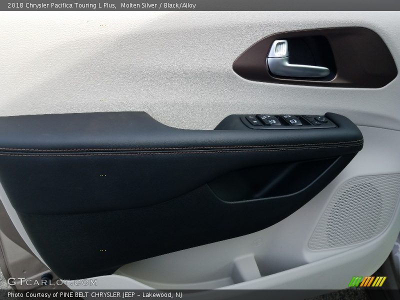 Molten Silver / Black/Alloy 2018 Chrysler Pacifica Touring L Plus