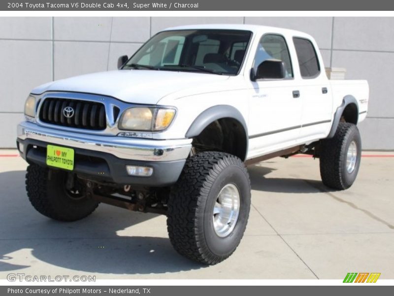 Super White / Charcoal 2004 Toyota Tacoma V6 Double Cab 4x4
