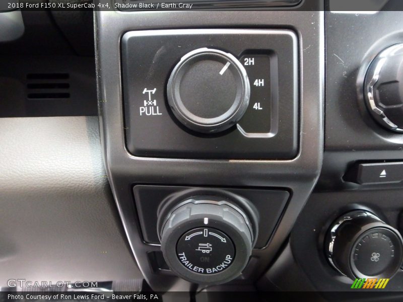 Shadow Black / Earth Gray 2018 Ford F150 XL SuperCab 4x4