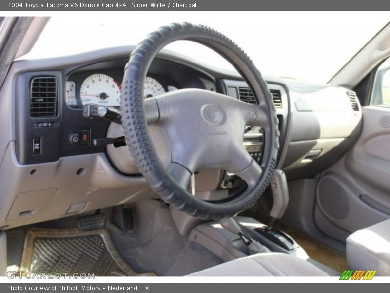 Super White / Charcoal 2004 Toyota Tacoma V6 Double Cab 4x4