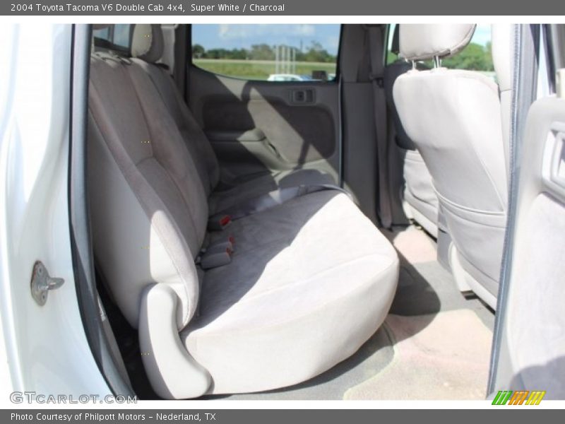 Super White / Charcoal 2004 Toyota Tacoma V6 Double Cab 4x4