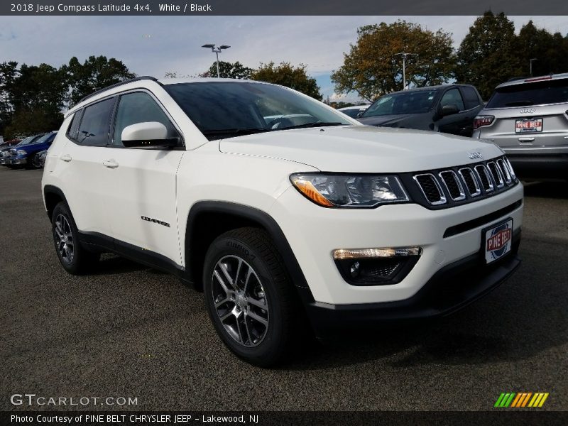 White / Black 2018 Jeep Compass Latitude 4x4