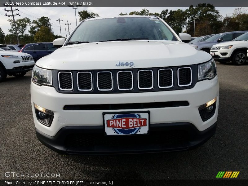 White / Black 2018 Jeep Compass Latitude 4x4