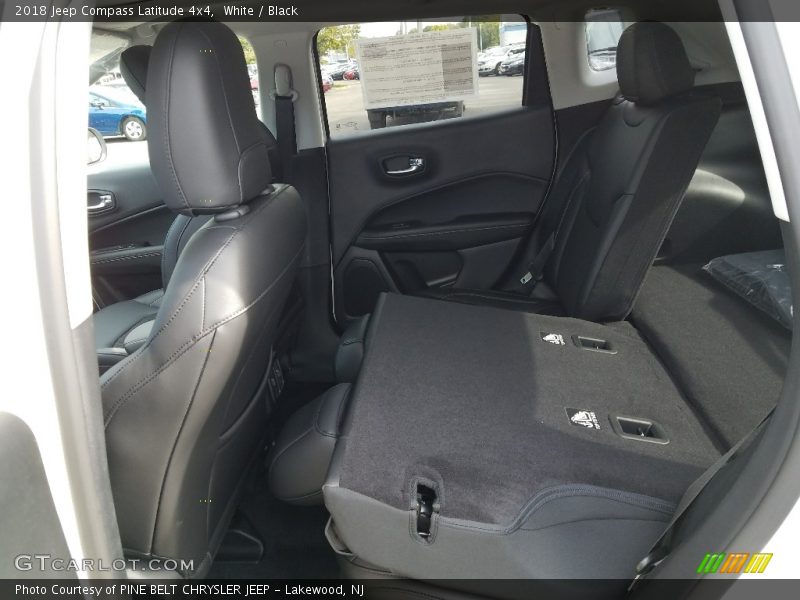 White / Black 2018 Jeep Compass Latitude 4x4