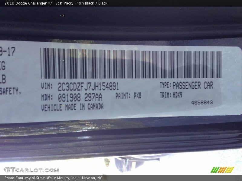 Pitch Black / Black 2018 Dodge Challenger R/T Scat Pack