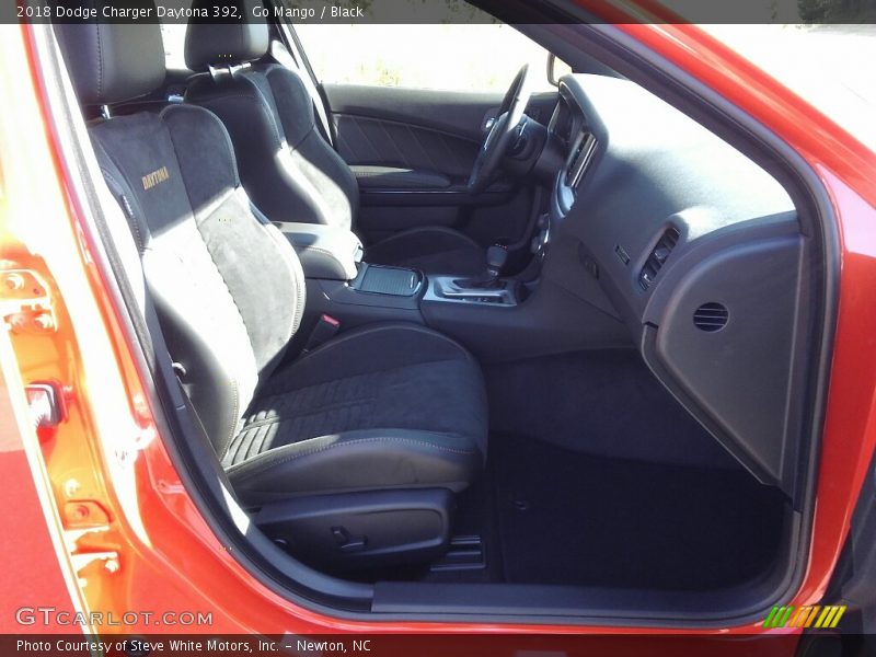 Go Mango / Black 2018 Dodge Charger Daytona 392