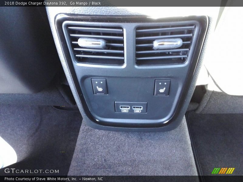 Go Mango / Black 2018 Dodge Charger Daytona 392