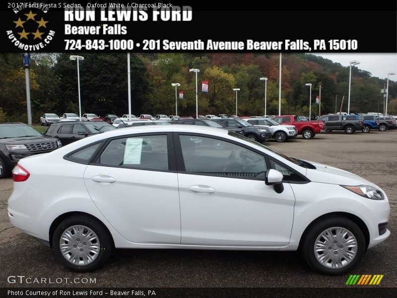 Oxford White / Charcoal Black 2017 Ford Fiesta S Sedan