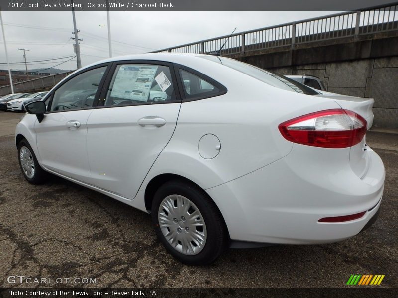 Oxford White / Charcoal Black 2017 Ford Fiesta S Sedan
