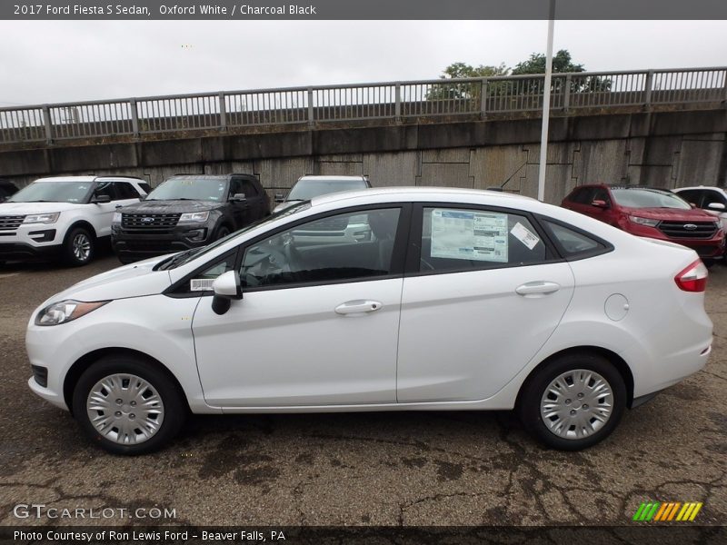 Oxford White / Charcoal Black 2017 Ford Fiesta S Sedan
