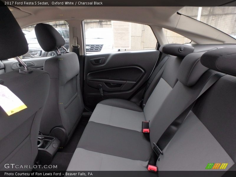Oxford White / Charcoal Black 2017 Ford Fiesta S Sedan
