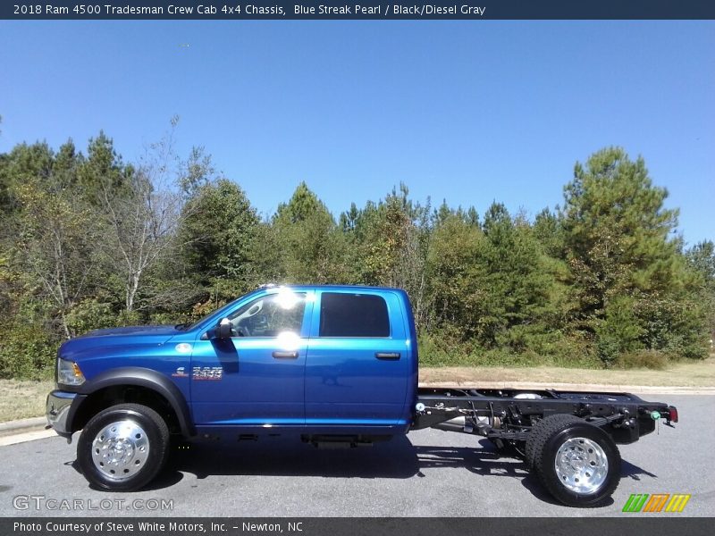 Blue Streak Pearl / Black/Diesel Gray 2018 Ram 4500 Tradesman Crew Cab 4x4 Chassis