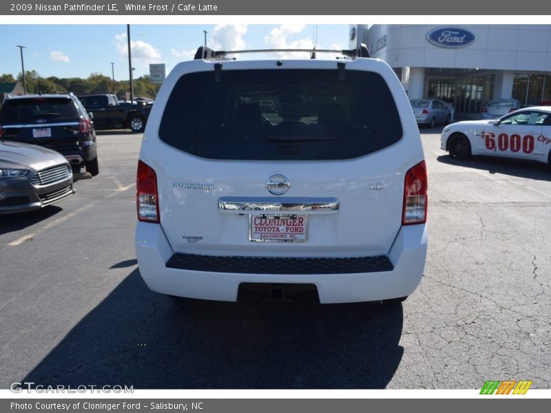 White Frost / Cafe Latte 2009 Nissan Pathfinder LE