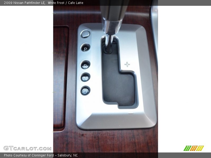 White Frost / Cafe Latte 2009 Nissan Pathfinder LE