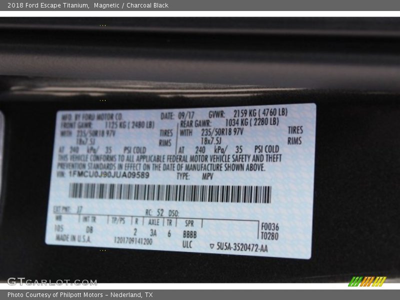 Magnetic / Charcoal Black 2018 Ford Escape Titanium