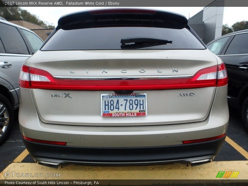 Palladium White Gold / Ebony 2017 Lincoln MKX Reserve AWD