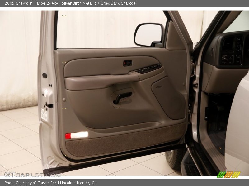 Silver Birch Metallic / Gray/Dark Charcoal 2005 Chevrolet Tahoe LS 4x4