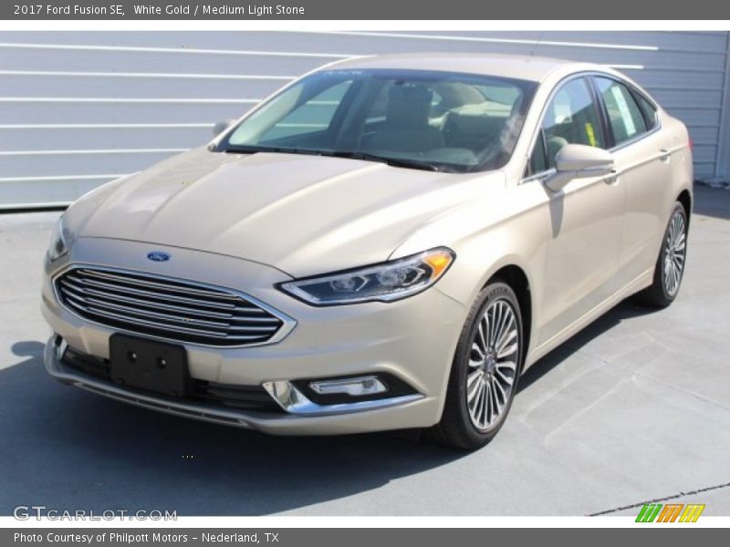 White Gold / Medium Light Stone 2017 Ford Fusion SE