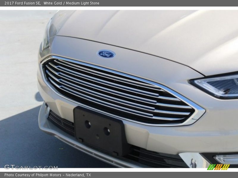 White Gold / Medium Light Stone 2017 Ford Fusion SE