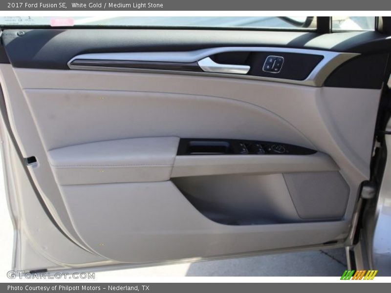 White Gold / Medium Light Stone 2017 Ford Fusion SE