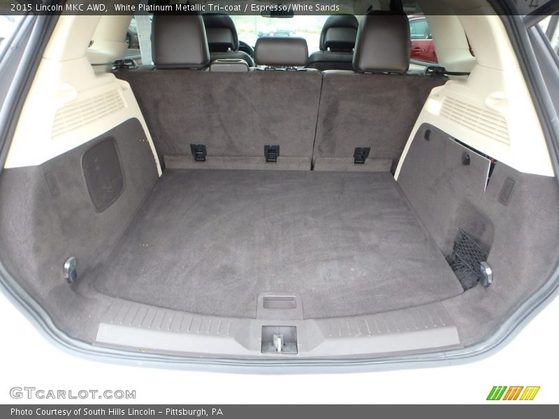 White Platinum Metallic Tri-coat / Espresso/White Sands 2015 Lincoln MKC AWD