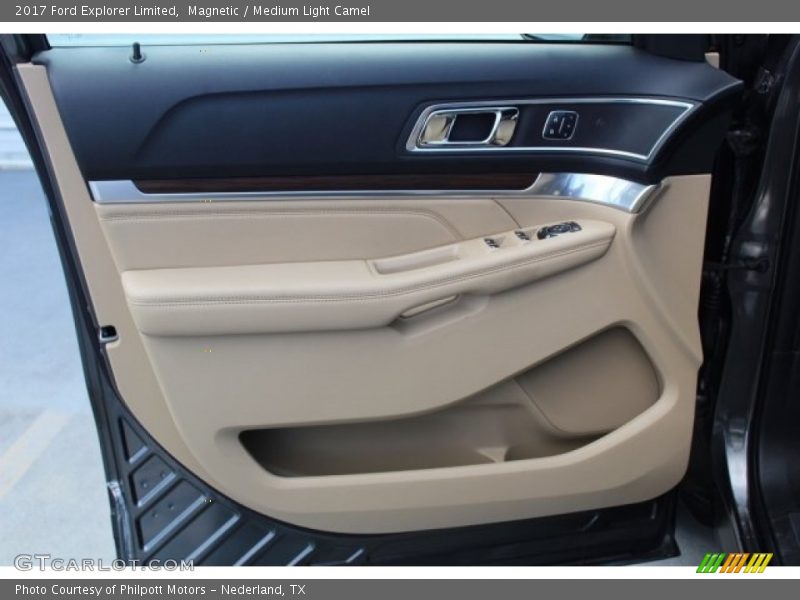 Magnetic / Medium Light Camel 2017 Ford Explorer Limited