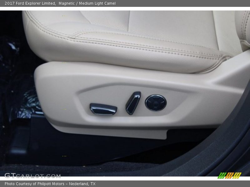 Magnetic / Medium Light Camel 2017 Ford Explorer Limited