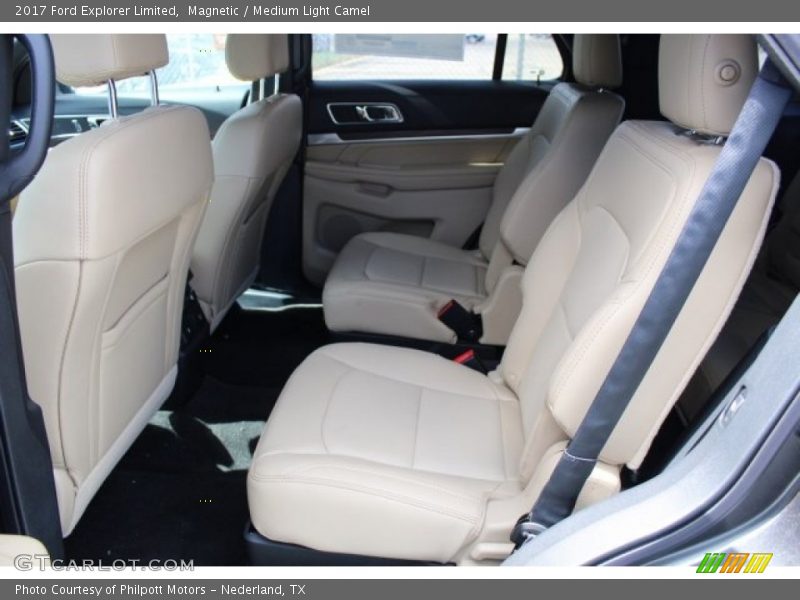 Magnetic / Medium Light Camel 2017 Ford Explorer Limited