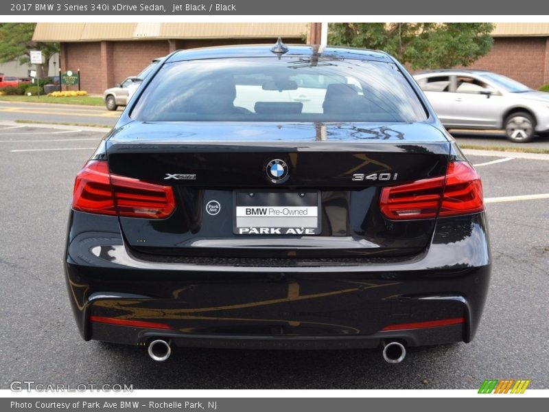 Jet Black / Black 2017 BMW 3 Series 340i xDrive Sedan