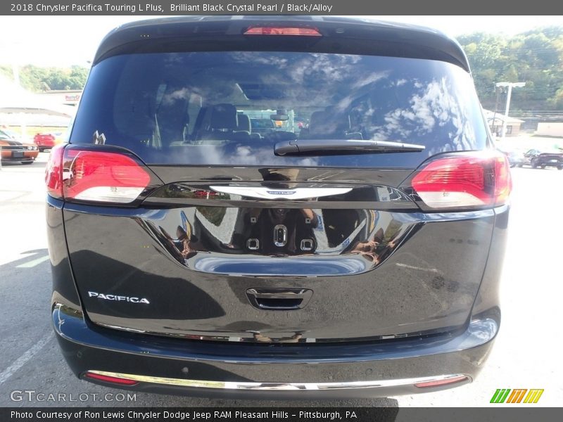 Brilliant Black Crystal Pearl / Black/Alloy 2018 Chrysler Pacifica Touring L Plus