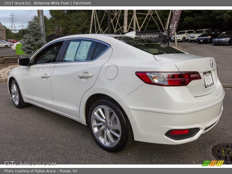 Bellanova White Pearl / Parchment 2017 Acura ILX