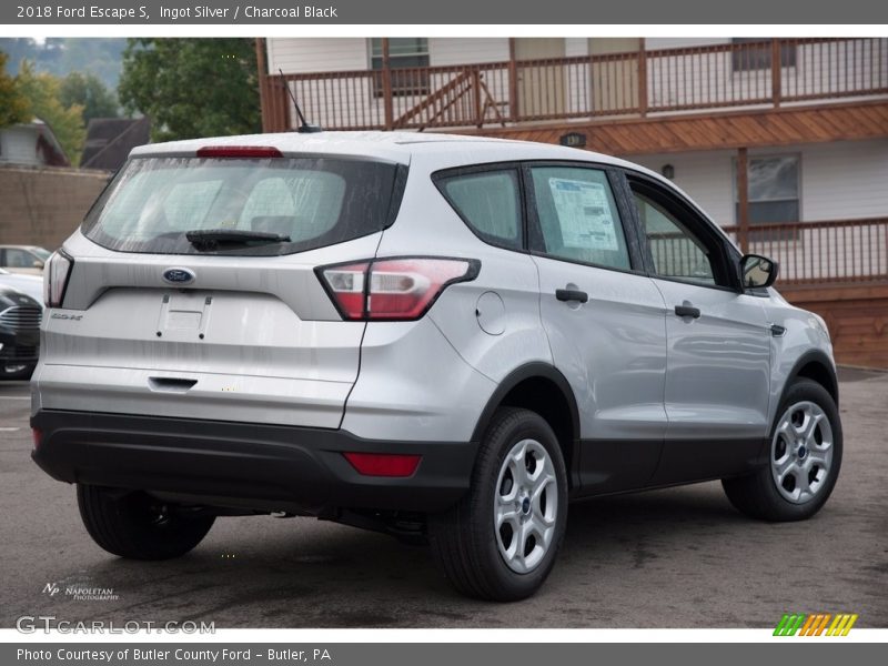 Ingot Silver / Charcoal Black 2018 Ford Escape S