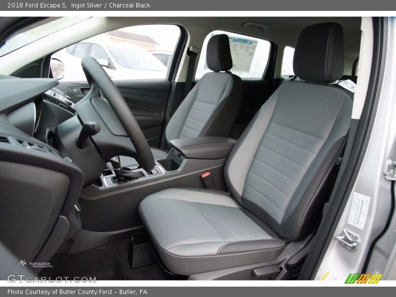 Ingot Silver / Charcoal Black 2018 Ford Escape S