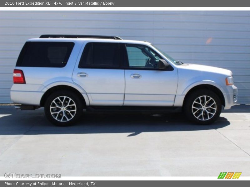 Ingot Silver Metallic / Ebony 2016 Ford Expedition XLT 4x4
