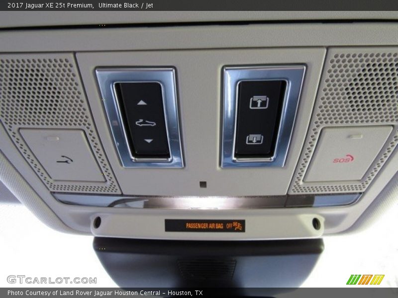 Ultimate Black / Jet 2017 Jaguar XE 25t Premium