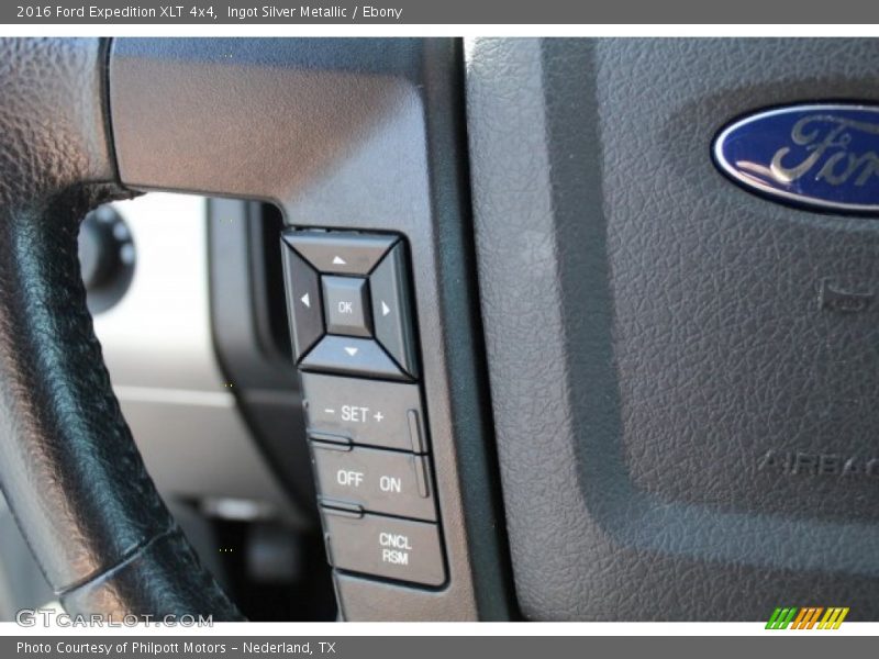 Ingot Silver Metallic / Ebony 2016 Ford Expedition XLT 4x4
