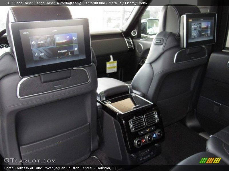 Entertainment System of 2017 Range Rover Autobiography