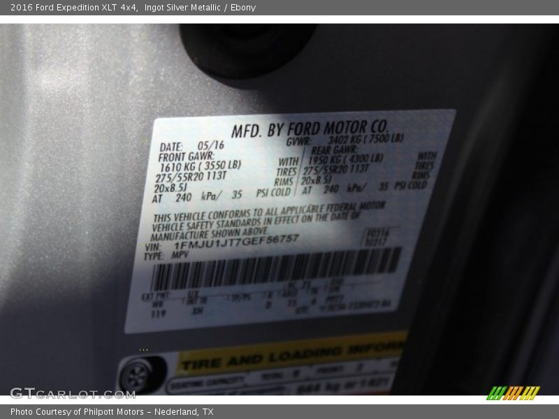 Ingot Silver Metallic / Ebony 2016 Ford Expedition XLT 4x4
