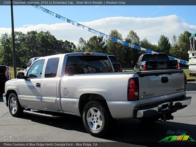 Silver Birch Metallic / Medium Gray 2005 Chevrolet Silverado 1500 LS Extended Cab