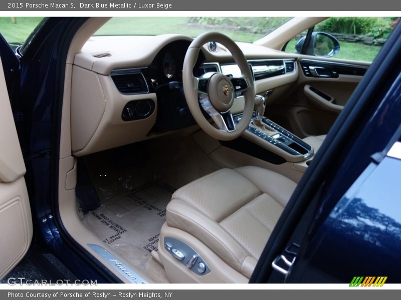 Dark Blue Metallic / Luxor Beige 2015 Porsche Macan S