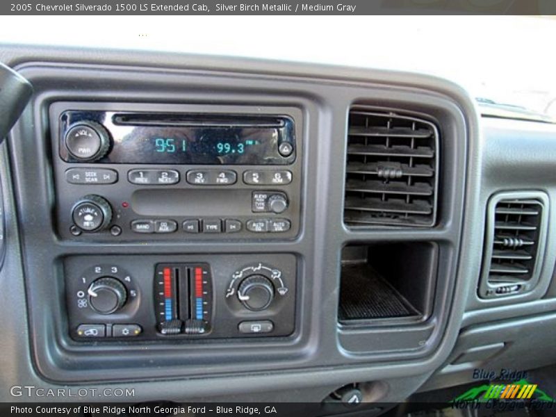 Silver Birch Metallic / Medium Gray 2005 Chevrolet Silverado 1500 LS Extended Cab