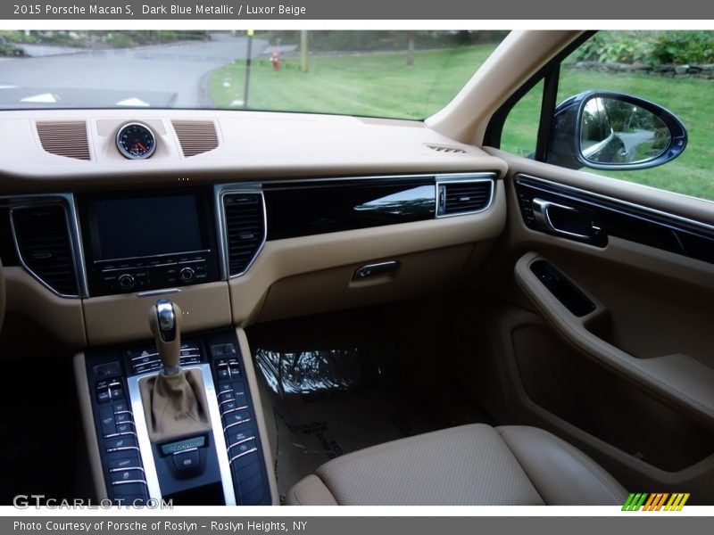Dark Blue Metallic / Luxor Beige 2015 Porsche Macan S