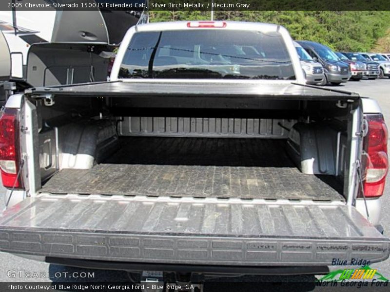 Silver Birch Metallic / Medium Gray 2005 Chevrolet Silverado 1500 LS Extended Cab