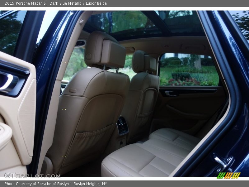 Dark Blue Metallic / Luxor Beige 2015 Porsche Macan S