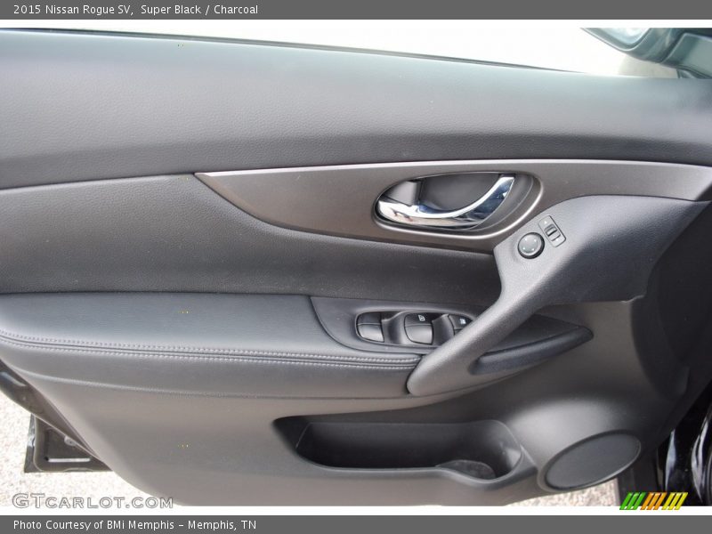 Super Black / Charcoal 2015 Nissan Rogue SV