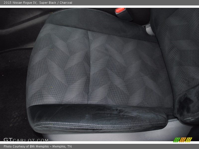 Super Black / Charcoal 2015 Nissan Rogue SV