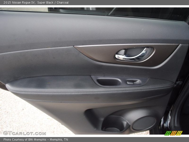 Super Black / Charcoal 2015 Nissan Rogue SV