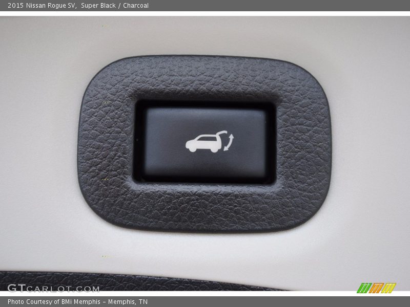 Super Black / Charcoal 2015 Nissan Rogue SV